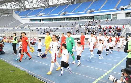 2025 동아시아축구연맹(EAFF) E-1 챔피언십, 일명 동아시안컵이 용인미르스타디움에서 열렸지만 관중 수는 겨우 1661명에 불과했다.