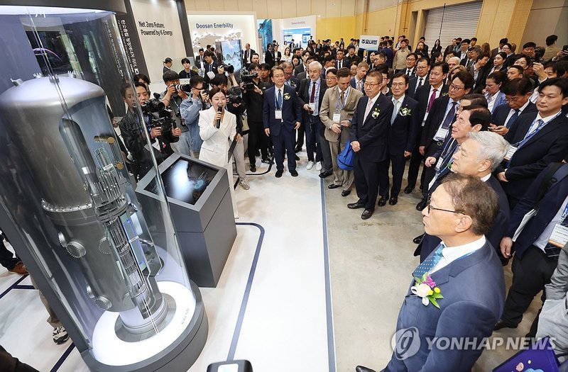 중국인 친부, 10대 딸 둔기로 무차별